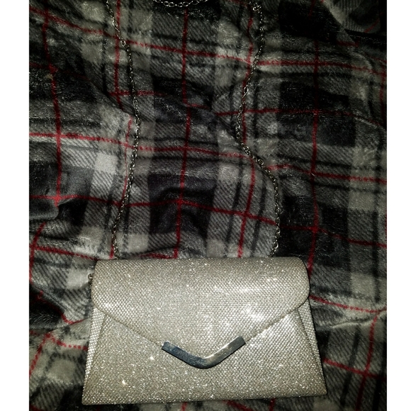 Silver Crossbody Purse & Clutch (2 in 1) - Picture 1 of 3